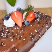 شف پیتزا زن وفست فودکار