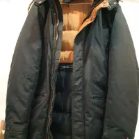 کاپشن|لباس|مرزیکلا, |دیوار