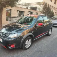 کویک r مشکی قرمز کم کارکرد