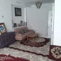 ۱۵۰ متری ویلایی، هویزه ۹، طبقه اول، تک خواب