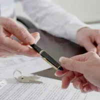 استخدام مشاور املاک