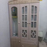 تخت و کمد کودک