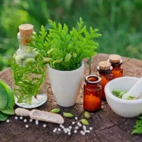 آموزش   و درمان با اصلاح مزاج