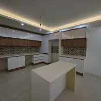 گلشهر/۱۱۵مترفول/ پارکینگ اختصاصی/تاجداری