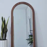 آینه ایستاده