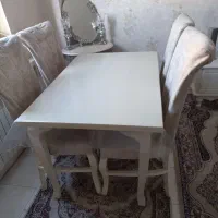 میز نهارخوری ۴ نفره سالم و شیک
