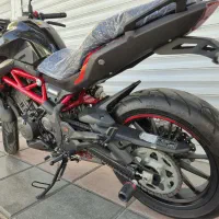 بنلی ۳۰۰ استثنایی