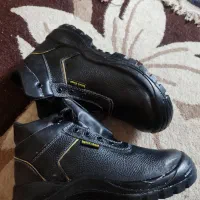 کفش ایمنی سایز 43