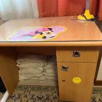 تخت و میز تحریر|تخت و سرویس خواب|اصفهان, جلفا|دیوار