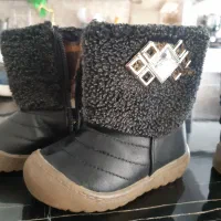 پوتین در حد نو بچه گانه|کفش و لباس بچه|قائمشهر, |دیوار