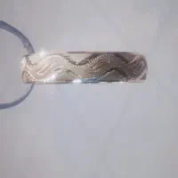 یک عدد النگو رنگ ثابت جنس خوب