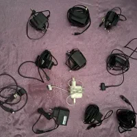 َشارژر و آداپتور  همه سالم  است