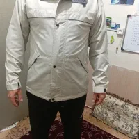 کاپشن|لباس|بروجرد, |دیوار