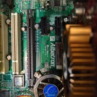 کامپیوتر ddr2 گرافیک یک گیگ رام 4|رایانه رومیزی|تهران, کیانشهر|دیوار