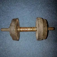 یک عدد دمبل متغیر 7 کیلویی