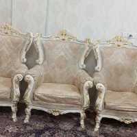 مبل سلطنتی و کلاسیک نه نفره|مبلمان خانگی و میز عسلی|قم, زاویه|دیوار