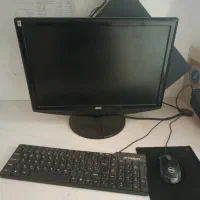 کامپیوتر همراه با تجهیزات