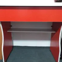 میز تحریر و صندلی