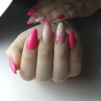 کاشت ناخن .موخوره گیری.پاکسازی.طراحی