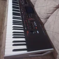 کیبوردpa4x.ایتالیایی.ارنجر.شش اکتاو