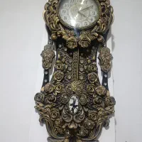 ساعت دیواری