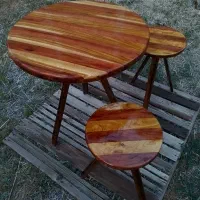 میز و صندلی چوبی فضای کم