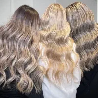 مدل برای رنگ مو