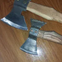 تبر فولادی زنجان کمپ و کوهنوردی