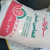 فروش برنج ایرانی به دلیل نیاز مالی