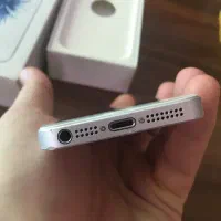 آیفون SE 64 گیگ تمیز|موبایل|قائمشهر, |دیوار