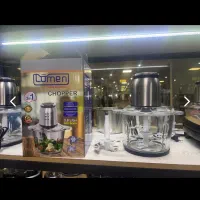 فروشنده خانم