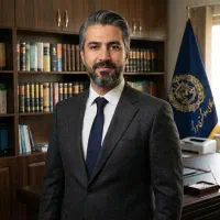 وکیل پایه یک دادگستری/کارشناس ارشد حقوق/ حرفه ای