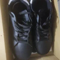 کفش اسپرت رنگ مشکی سفید