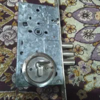 سینک و شیر وپمپ آب.قفل درضدسرقت|لوازم سرویس بهداشتی|آبادان, |دیوار
