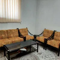 مبلمان ۸ نفره به همراه میز وسط مبل|مبلمان خانگی و میز عسلی|شاهین‌شهر, عطار|دیوار