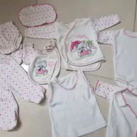 کلی لباس نوزادی قیمت مناسب|کفش و لباس بچه|قم, عمار یاسر|دیوار