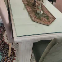 میز ناهار خوری هشت نفره