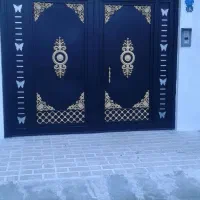 نقاش و نقاشی ساختمان