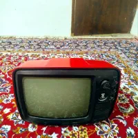 تلویزیون قدیمی و آنتیک