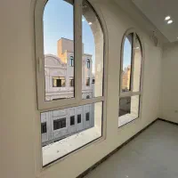 96-متری-دوخواب-غرق-در-نور-لوکس-چسبیده-به-حرم-مطهر