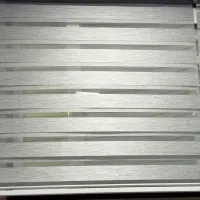 ۲ عدد پرده زبرا عرض ۹۵ و ۱۱۸ در حد نو