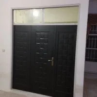 سه دری کامل همراه با چارچوب تقریبا نو میباشد