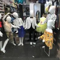 چوب لباسی و مانکن بچه گانه و رگال فلزی دیواری|فروشگاه و مغازه|بوشهر, |دیوار