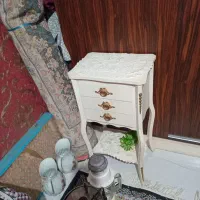 میز تلفن درحدنو کمی خط و خش ۲۰۰۰۰۰