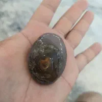 یه عقیق بنفش با یه چشم زرد منحصر به فرد