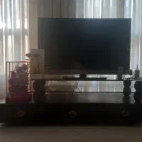 تلویزیون سونی براویا ۴۰ اینچ با میز تلویزیون