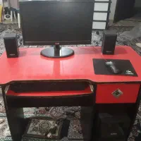 میز کامپیوتر
