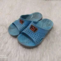 تعدادی کفش بچگانه|کفش و لباس بچه|مشهد, طبرسی شمالی|دیوار