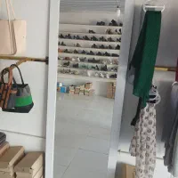 آینه ایستاده