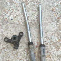 کمک جلو موتور سیکلت به همراه سه نظام